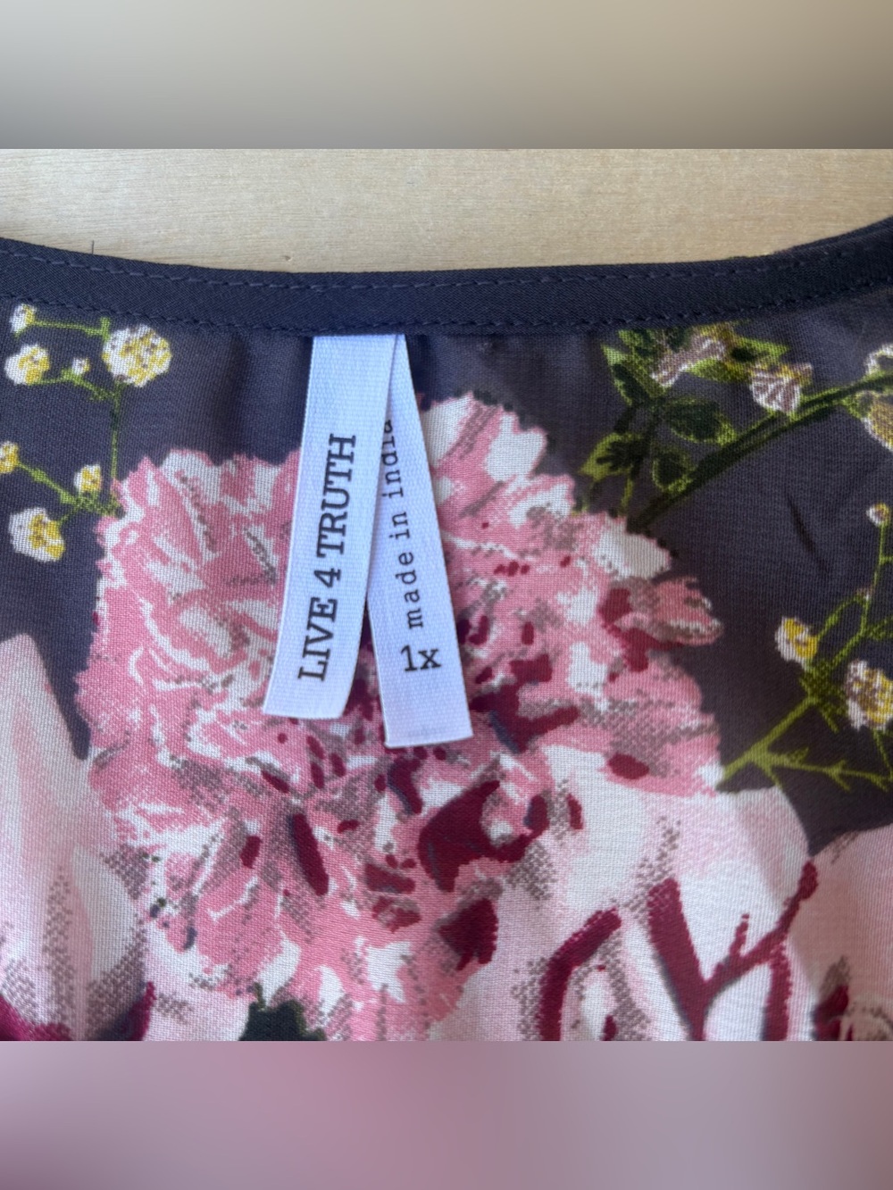 Live 4 Truth Floral Sheer Kimono 1X Cardigan Ruffle Bell Sleeve Black Pink - Picture 4 of 7